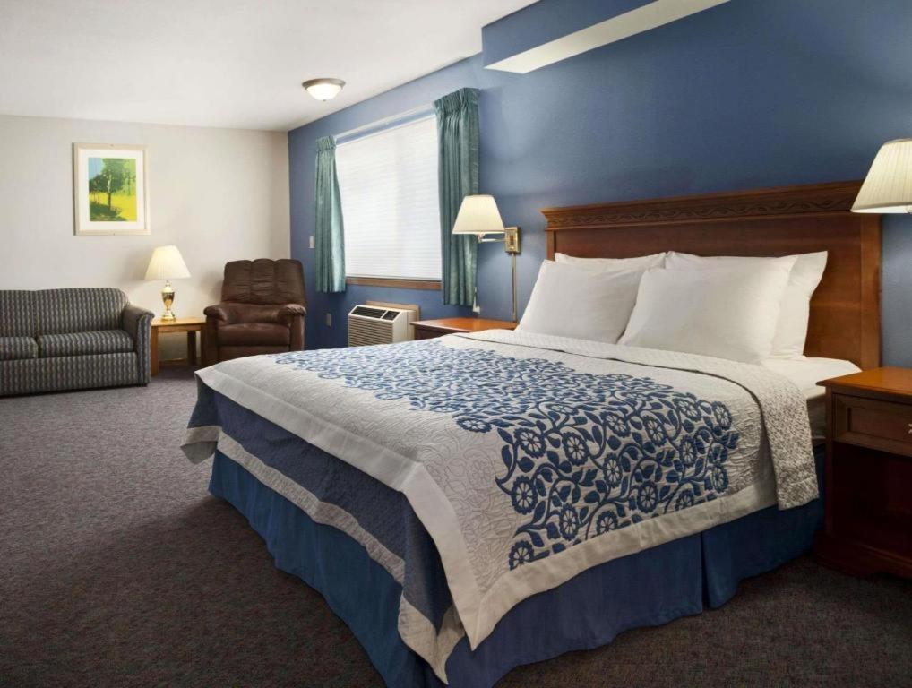 Days Inn By Wyndham Lacey Olympia Area Dış mekan fotoğraf