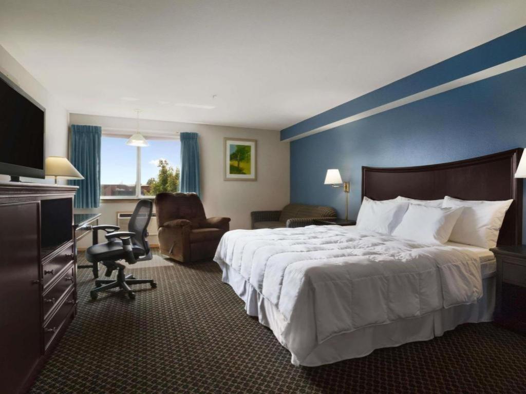Days Inn By Wyndham Lacey Olympia Area Dış mekan fotoğraf